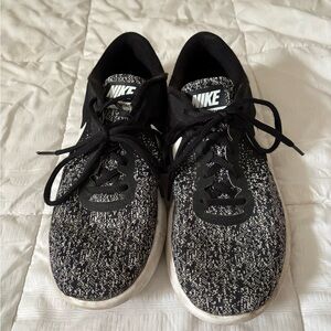 Nike Black and White Athletic Shoes